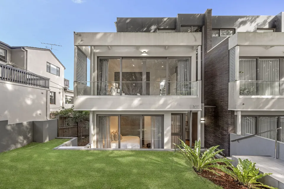 3/17 Carlotta Rd